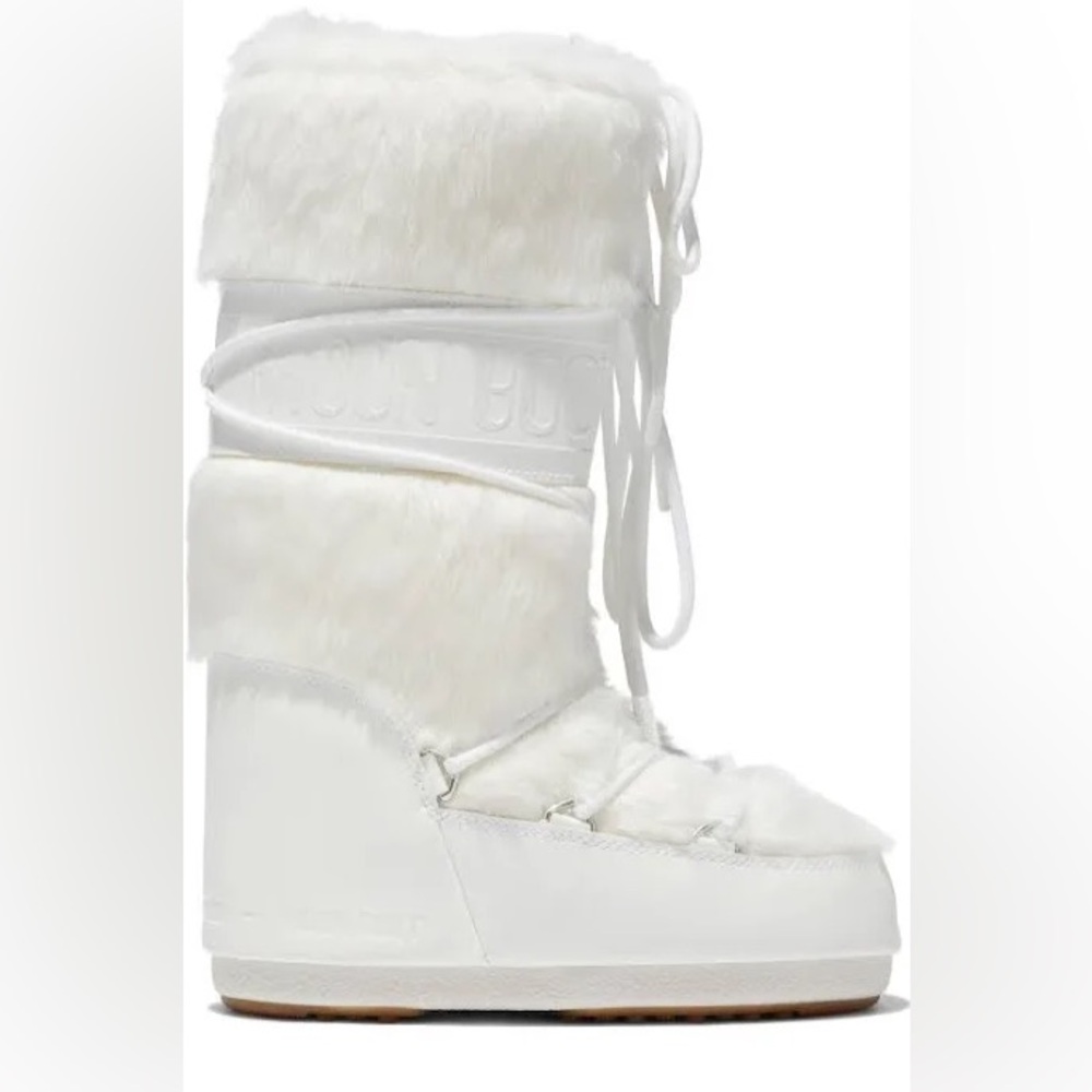 Fur moon boot